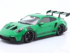 Porsche 911 (992) GT3 RS Byggeår 2023 grøn / sort fælge 1:18 Minichamps