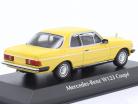Mercedes-Benz 230CE (W123) Bouwjaar 1976 geel 1:43 Minichamps