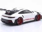 Porsche 911 (992) GT3 RS Ano de construção 2022 branco / Vermelho aros 1:18 Minichamps