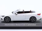 Mercedes-Benz CLE Cabriolé (A236) Ano de construção 2024 opalita branca 1:43 Norev