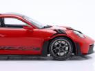 Porsche 911 (992) GT3 RS Ano de construção 2023 vermelho / prata aros 1:18 Minichamps