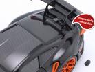 Porsche 911 (992) GT3 RS Byggeår 2022 sort / orange fælge 1:18 Minichamps