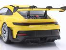 Porsche 911 (992) GT3 RS 建设年份 2023 黄色的 / 银 轮辋 1:18 Minichamps