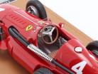 E. Castellotti Ferrari 555 Supersqualo #4 3º italiano GP Fórmula 1 1955 1:18 Tecnomodel