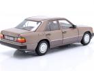 Mercedes-Benz 230E (W124) year 1989-1993 rosewood metallic 1:18 Norev