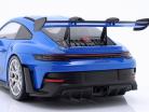Porsche 911 (992) GT3 RS Anno di costruzione 2023 blu / argento cerchi 1:18 Minichamps