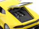 Lamborghini Huracan Zoute Grand Prix 2019 amarelo 1:24 Bburago