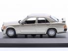Mercedes-Benz 190E 2.3-16 (W201) Ano de construção 1984 ouro metálico 1:43 Minichamps