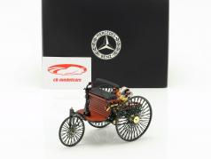Mercedes-Benz Patent Motorwagen construído em 1886 verde 1:18 Norev
