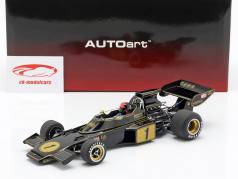 Emerson Fittipaldi Lotus 72E #1 fórmula 1 1973 con conductor figura 1:18 AUTOart