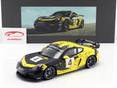 Porsche 718 Cayman GT4 Clubsport 2019 amarillo / negro con escaparate 1:18 Minichamps