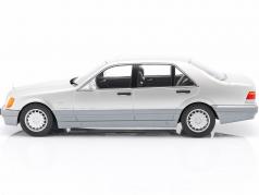 Mercedes-Benz S500 (W140) year 1994-98 brilliant silver / Gray 1:18 iScale