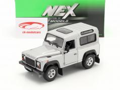 Land Rover Defender silber 1:24 Welly