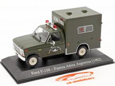 Ford F-150 Militaire ambulance Argentinië Bouwjaar 1982 donkere olijf 1:43 Altaya