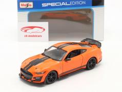 Ford Mustang Shelby GT 500 建設年 2020 オレンジ / 黒 1:24 Maisto