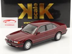 BMW 740i (E38) Serie 1 1994 rosso scuro metallico 1:18 KK-Scale