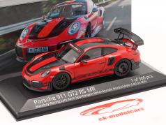 Porsche 911 (991 II) GT2 RS MR Manthey Racing Vuelta récord 1:43 Minichamps