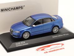 Audi RS4 Año de construcción 2004 azul metálico 1:43 Minichamps