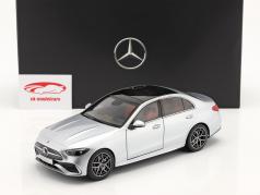 Mercedes-Benz C klasse (W206) Byggeår 2021 højteknologisk sølv 1:18 NZG