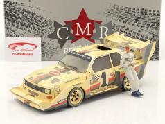 Set Walter Röhrl: Audi quattro S1 Dirty Version #1 Winner Pikes Peak 1987 with figure 1:18 CMR