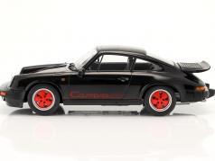 Porsche 911 Carrera 3.2 Clubsport bouwjaar 1989 zwart / rood 1:18 KK-Scale
