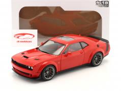Dodge Challenger R/T Scat Pack Widebody bouwjaar 2020 rood 1:18 Solido
