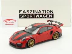 Porsche 911 (991 II) GT2 RS Weissach pakket 2018 rood / gouden velgen 1:18 Minichamps