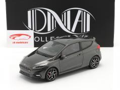 Ford Fiesta ST Año de construcción 2020 magnetic Gris 1:18 DNA Collectibles