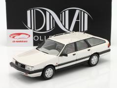 Audi 200 Avant 20V quattro Año de construcción 1991 Blanco perlado 1:18 DNA Collectibles