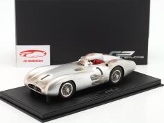 J. M. Fangio Mercedes-Benz W196 #1 británico GP fórmula 1 Campeón mundial 1954 1:18 GP Replicas