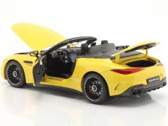 Mercedes-Benz AMG SL 63 4Matic  (232 kr) at solbade gelb 1:18 iScale