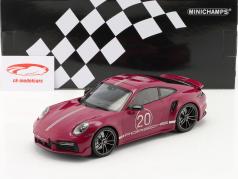 Porsche 911 (992) Turbo S Sport Design Paket Год постройки 2021 красный 1:18 Minichamps