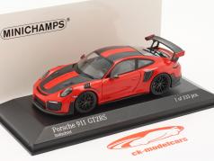 Porsche 911 (991 II) GT2 RS Forfait Weissach 2018 gardes rouge / le noir jantes 1:43 Minichamps