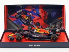 M. Verstappen Red Bull RB18 #1 winnaar Saudi Arabië formule 1 Wereldkampioen 2022 1:18 Minichamps