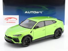 Lamborghini Urus 建设年份 2018 塞尔万斯 绿色的 1:18 AutoArt