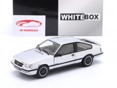 Opel Monza A2 GSE ano de construção 1983 prata 1:24 WhiteBox