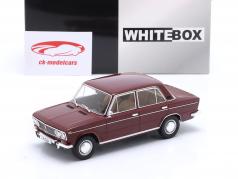 Lada 1500 建設年 1977 暗赤色 1:24 WhiteBox