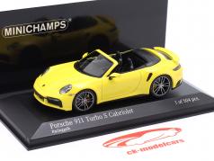 Porsche 911 (992) Turbo S 敞篷车 2019 racing 黄色的 1:43 Minichamps