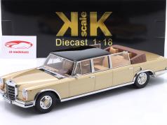 Mercedes-Benz 600 LWB (W100) Landaulet Anno di costruzione 1964 oro metallico 1:18 KK-Scale