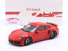 Porsche 911 (992) Turbo S Coupe Sport Design 2021 vagter rød 1:18 Minichamps