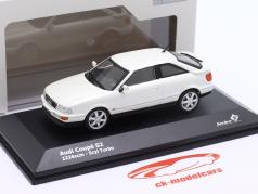 Audi S2 Coupe Byggeår 1992 perlehvid 1:43 Solido
