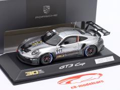 Porsche 911 (992) GT3 Cup #911 30 年 Porsche Supercup 1993-2022 1:43 Spark