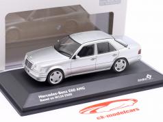 Mercedes-Benz E60 (W124) AMG Byggeår 1994 strålende sølv metallisk 1:43 Solido