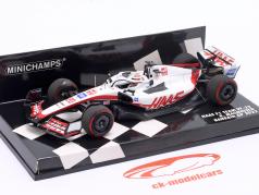Kevin Magnussen Haas VF-22 #20 5 ª Bahrein GP Fórmula 1 2022 1:43 Minichamps