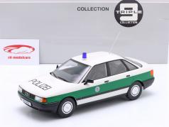 Audi 80 (B3) 警察 建设年份 1989 白色的 / 绿色的 1:18 Triple9