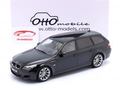 BMW M5 Touring (E61) 建設年 2004 黒 1:18 OttOmobile