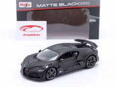 Bugatti Divo Bouwjaar 2018 mat zwart 1:24 Maisto