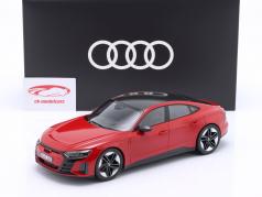 Audi RS e-tron GT Anno di costruzione 2021 rosso tango 1:18 Norev