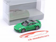 Porsche 911 (992) Turbo S Byggeår 2020 grøn 1:87 Minichamps