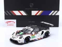 Porsche 911 RSR-19 Adiós #91 Última carrera WEC 2022 Bruni, Lietz 1:18 Spark